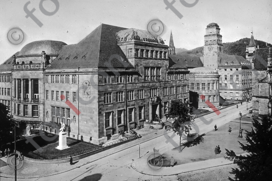Die Universität | The University  - Foto foticon-simon-127-028-sw.jpg | foticon.de - Bilddatenbank für Motive aus Geschichte und Kultur